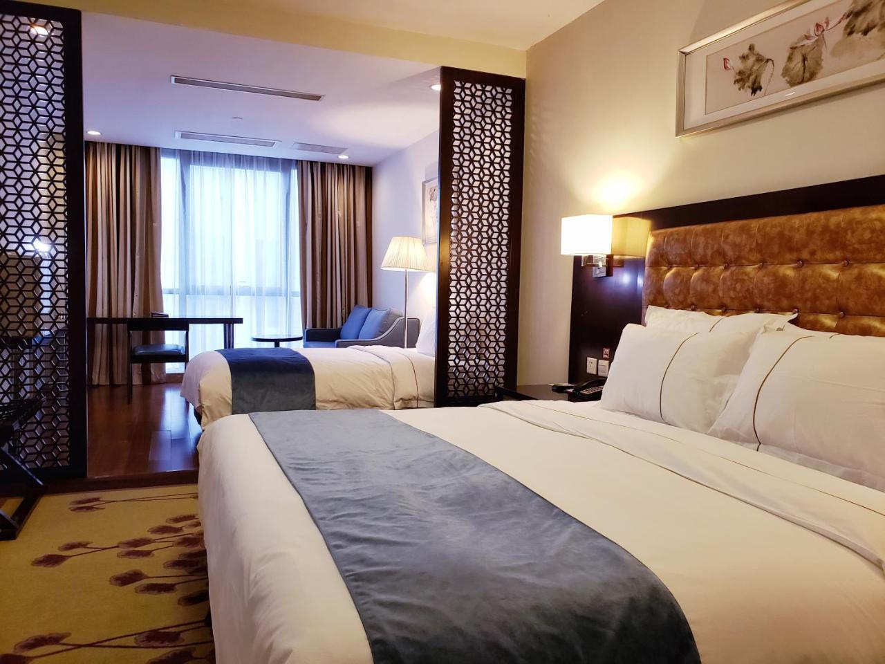 Benjoy Hotel - Jinqiao Branch Xangai Exterior foto